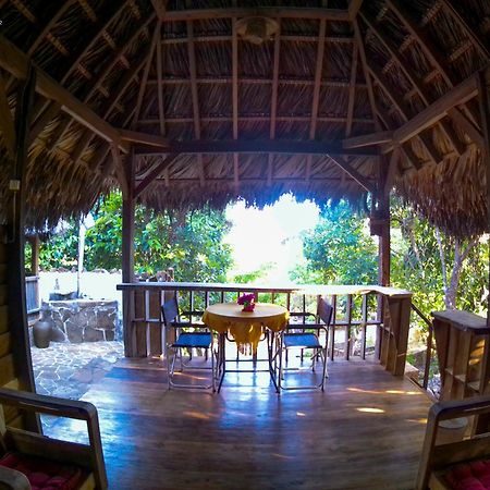 Utopia Rote Lodge Nemberala Buitenkant foto